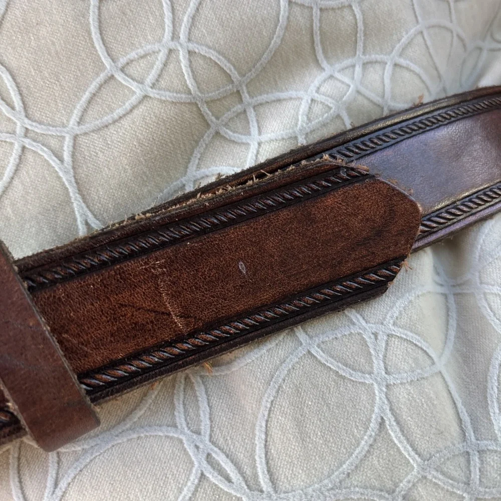 Tandy Mens Leather Belt Brown Tooled Embossed‎ Silver Buckle 1.25